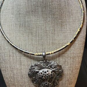 N40. Elegant Black and Gold Lion Pendant Necklace